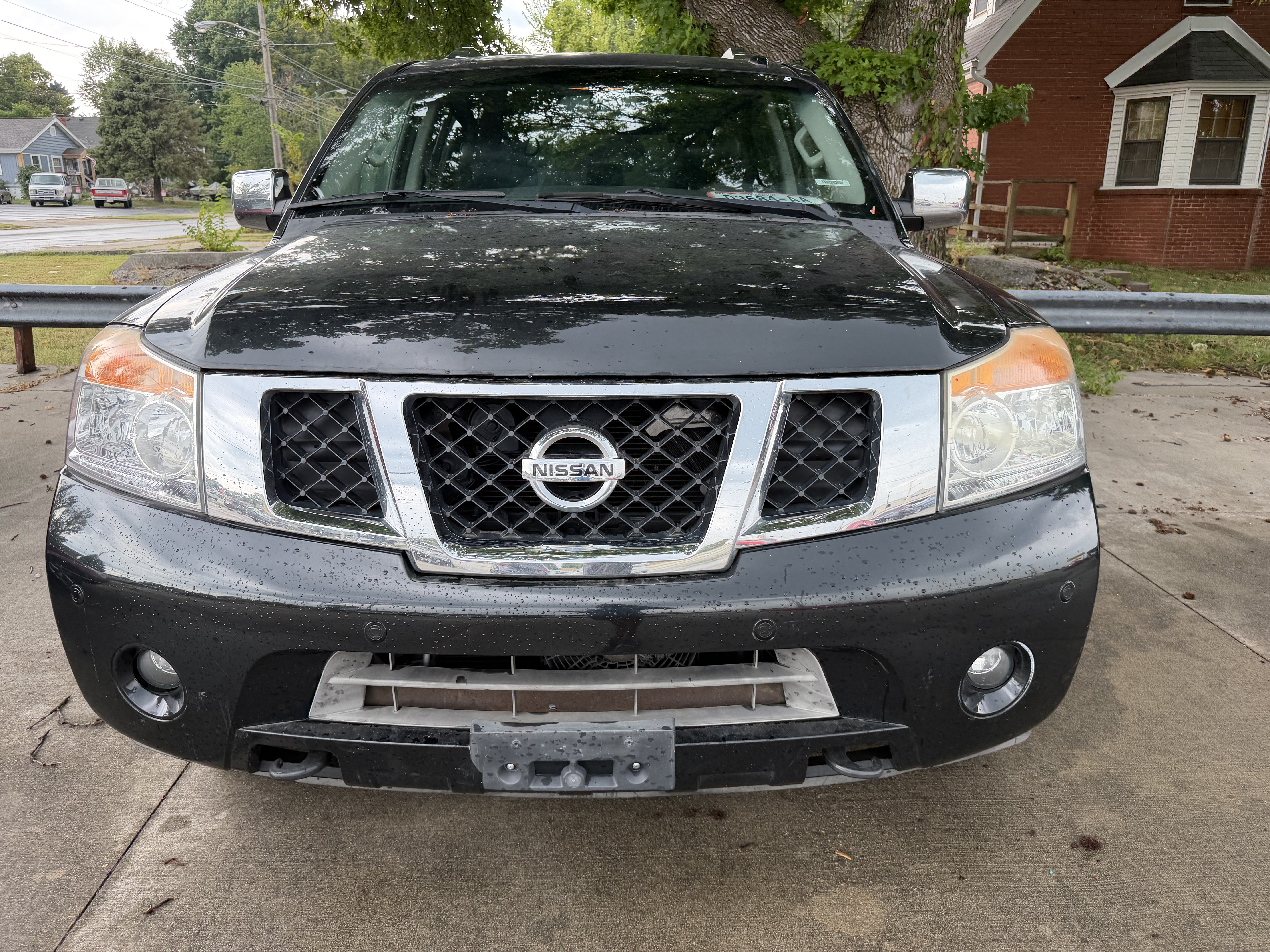 2015 Nissan Armada Platinum - Photo 2
