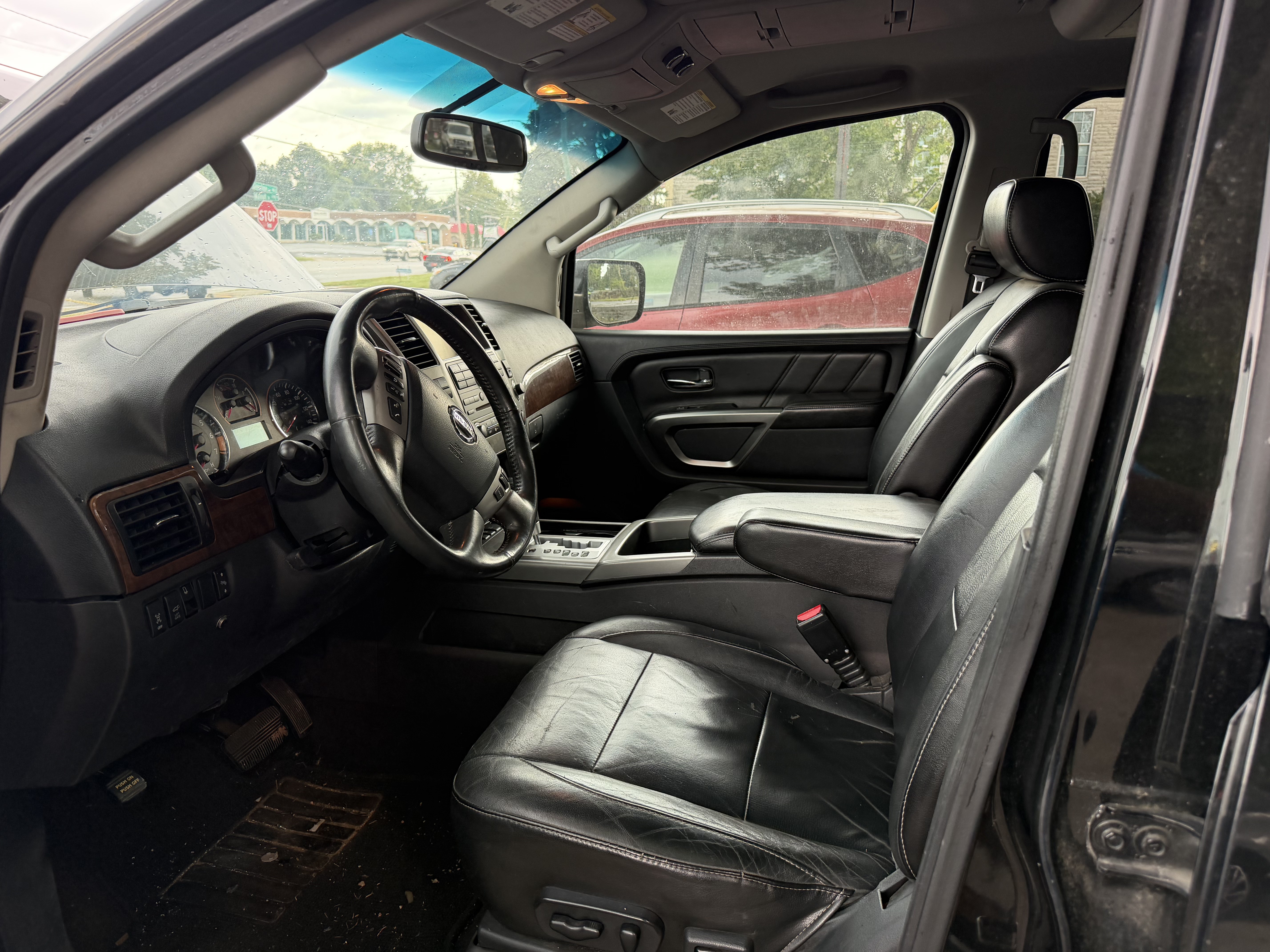 2015 Nissan Armada Platinum - Photo 8